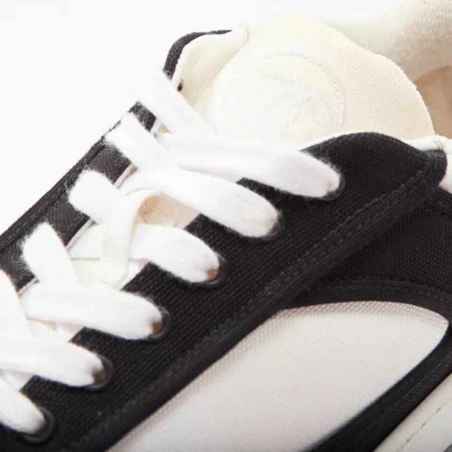 Chanel Vintage Pre-owned Fabric sneakers Black Dames