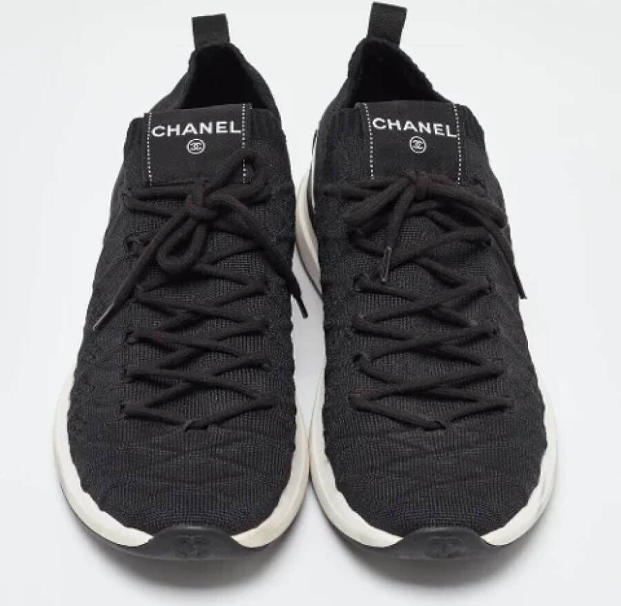 Chanel Vintage Pre-owned Fabric sneakers Black Dames