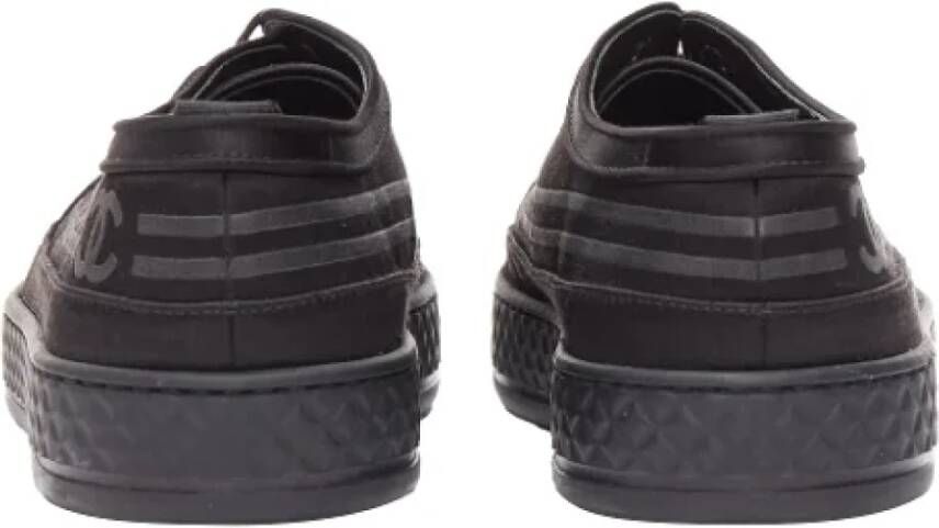 Chanel Vintage Pre-owned Fabric sneakers Black Dames