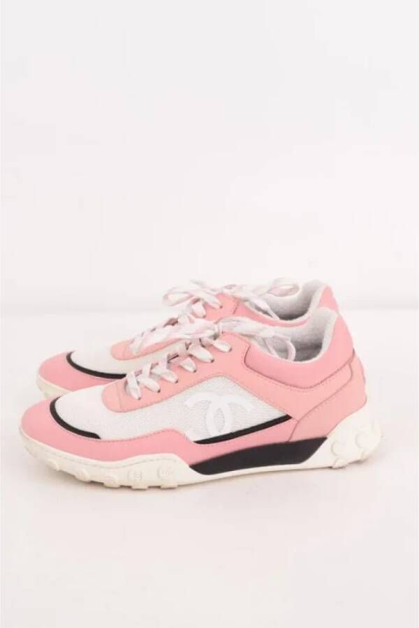 Chanel Vintage Pre-owned Fabric sneakers Pink Dames