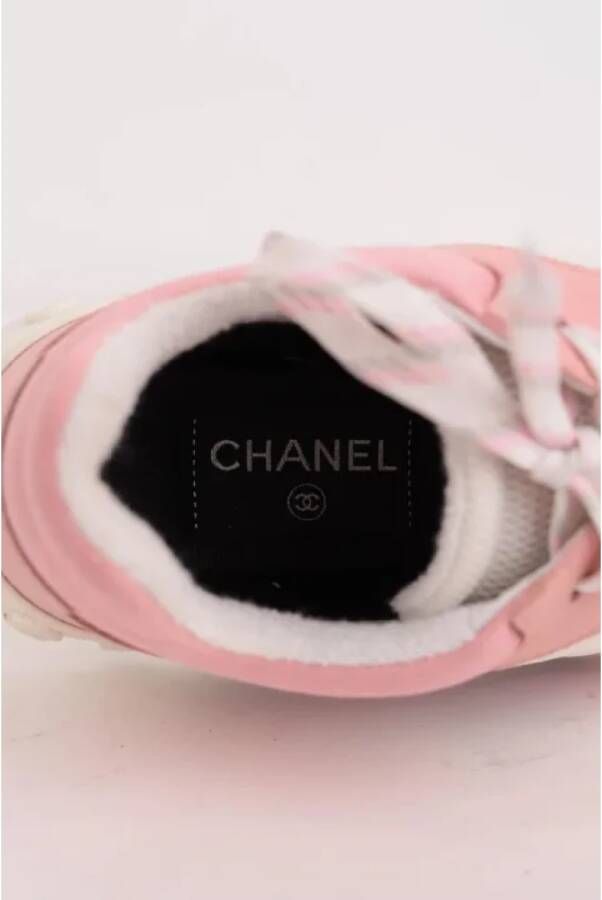 Chanel Vintage Pre-owned Fabric sneakers Pink Dames