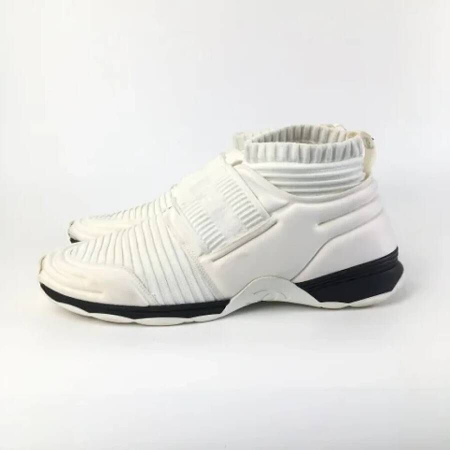 Chanel Vintage Pre-owned Fabric sneakers White Dames