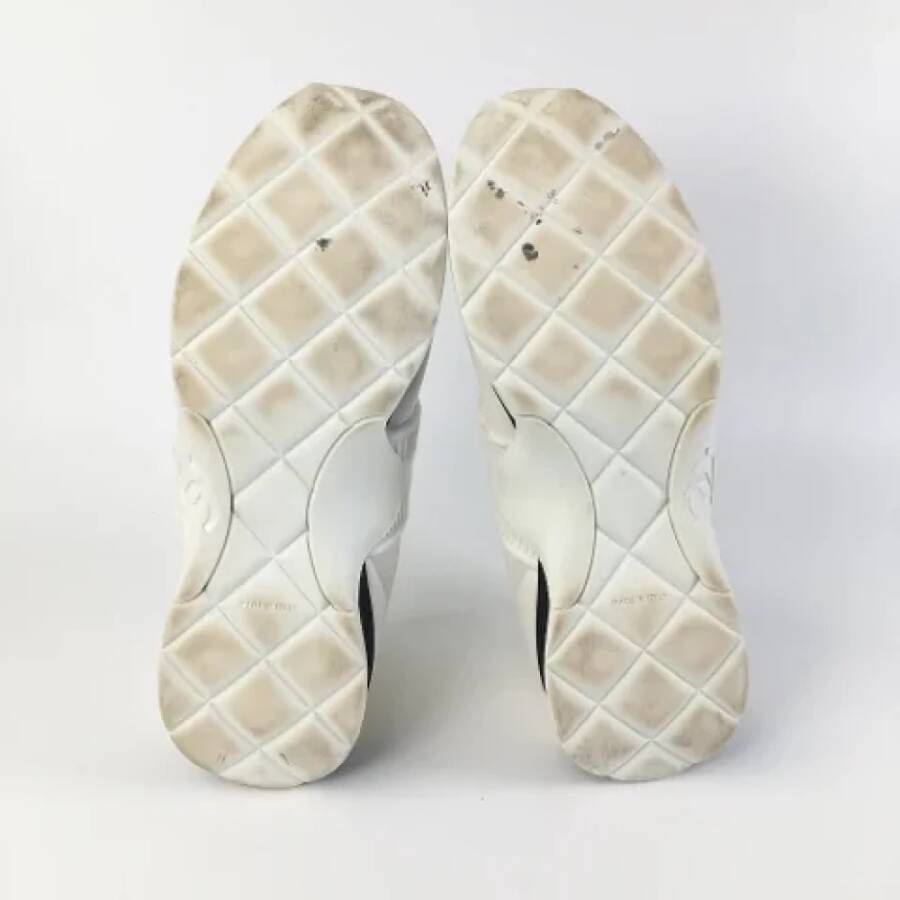 Chanel Vintage Pre-owned Fabric sneakers White Dames