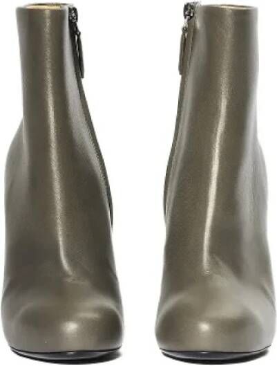 Chanel Vintage Pre-owned Leather boots Gray Dames