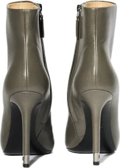 Chanel Vintage Pre-owned Leather boots Gray Dames