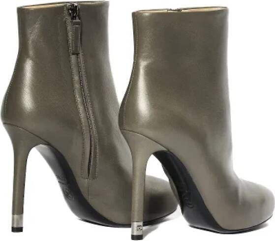 Chanel Vintage Pre-owned Leather boots Gray Dames