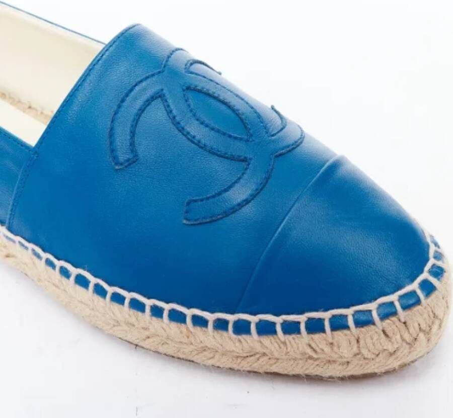 Chanel Vintage Pre-owned Leather espadrilles Blue Dames