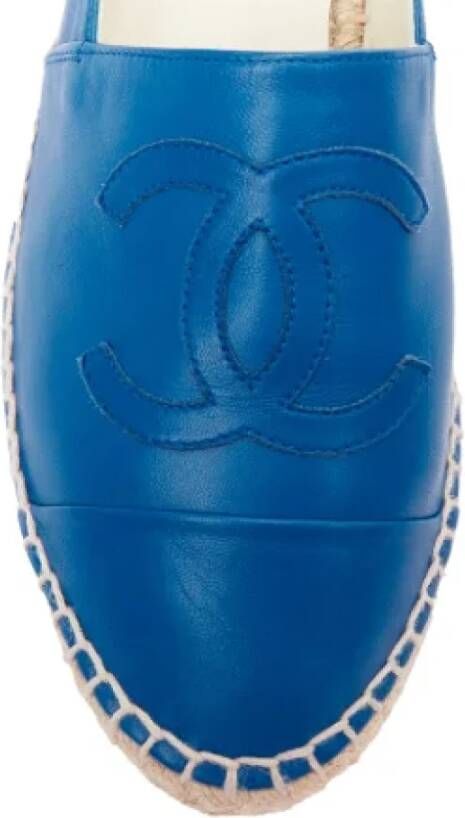 Chanel Vintage Pre-owned Leather espadrilles Blue Dames