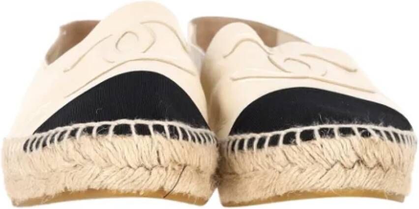 Chanel Vintage Pre-owned Leather espadrilles White Dames