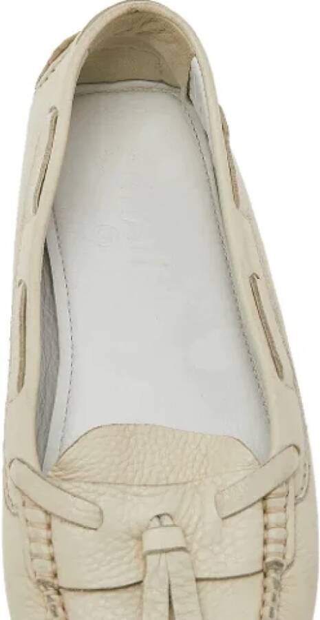 Chanel Vintage Pre-owned Leather flats Beige Dames