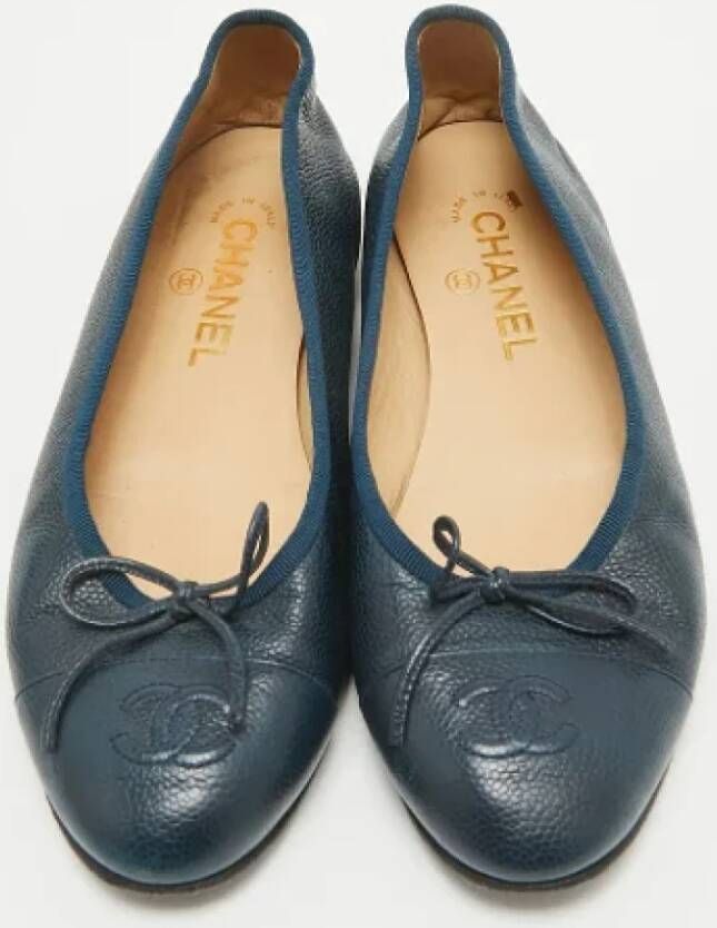 Chanel Vintage Pre-owned Leather flats Blue Dames