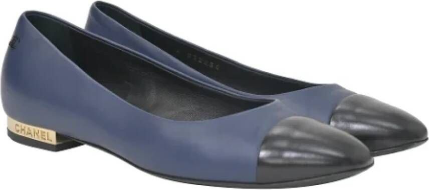 Chanel Vintage Pre-owned Leather flats Blue Dames