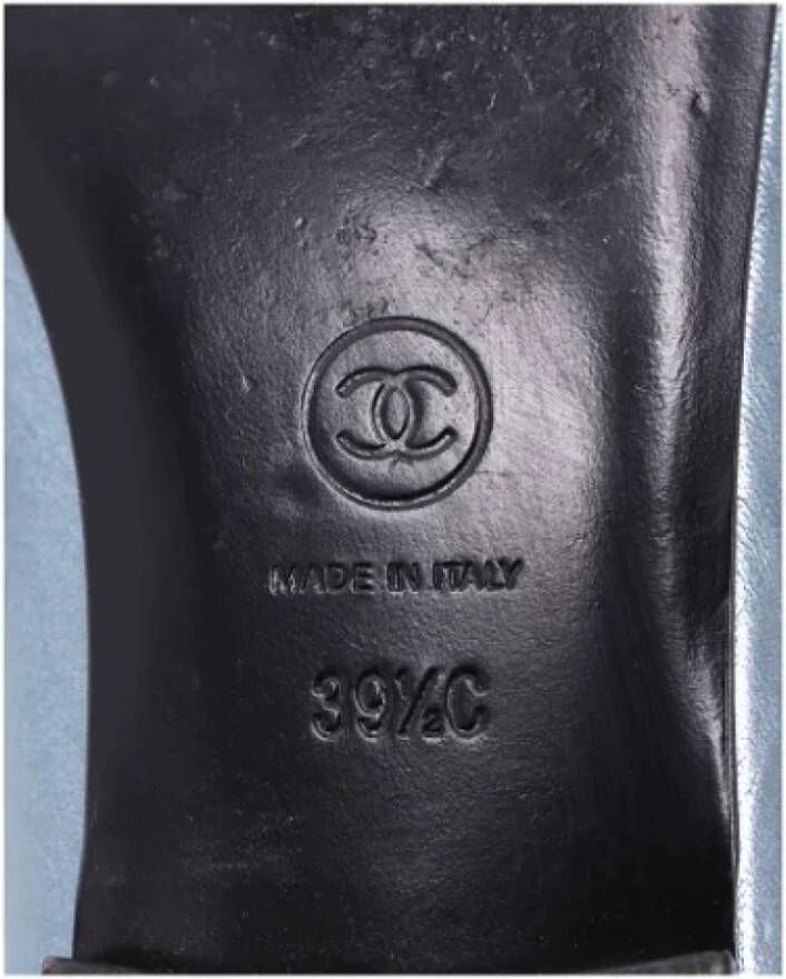 Chanel Vintage Pre-owned Leather flats Blue Dames