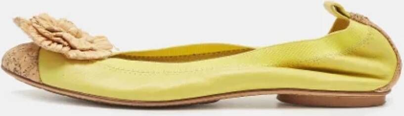 Chanel Vintage Pre-owned Leather flats Green Dames