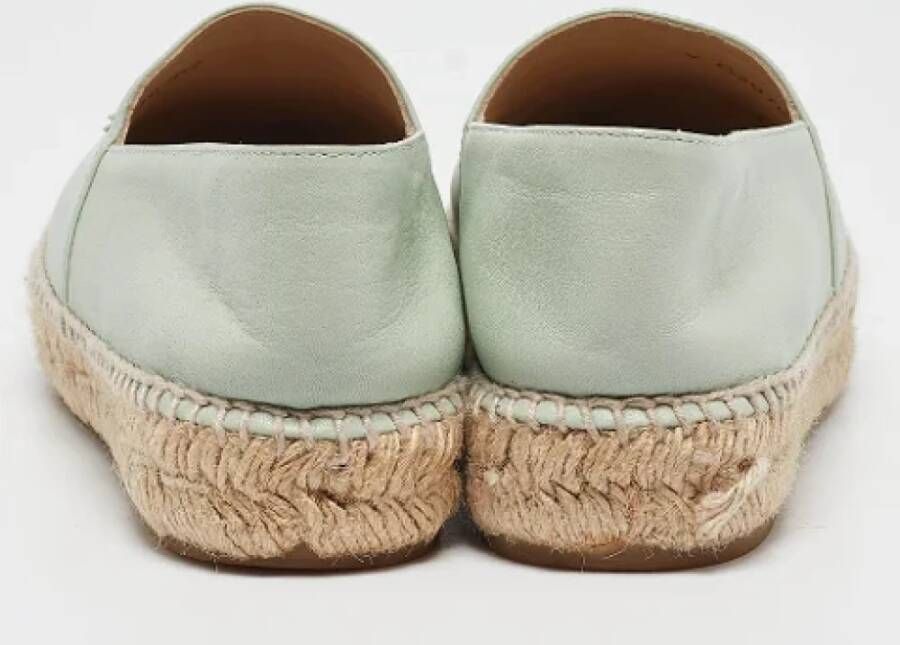 Chanel Vintage Pre-owned Leather flats Green Dames
