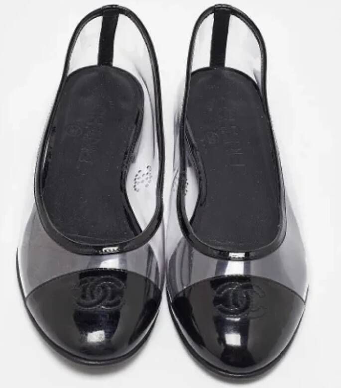 Chanel Vintage Pre-owned Leather flats White Dames
