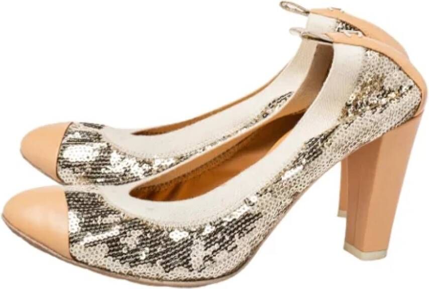 Chanel Vintage Pre-owned Leather heels Beige Dames