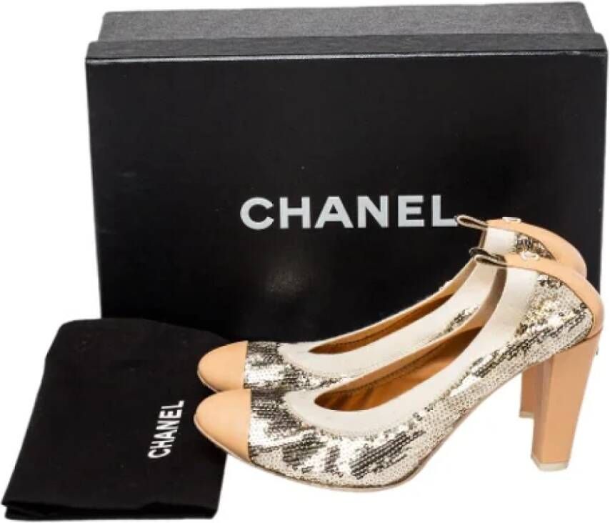 Chanel Vintage Pre-owned Leather heels Beige Dames