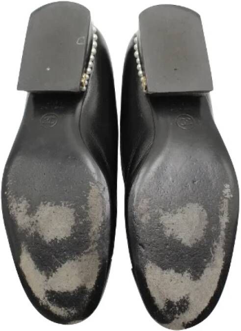 Chanel Vintage Pre-owned Leather heels Black Dames