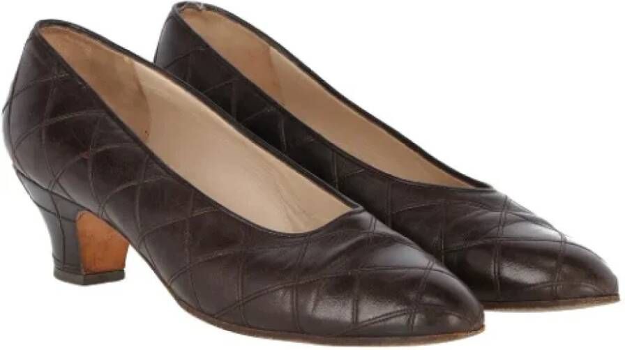 Chanel Vintage Pre-owned Leather heels Brown Dames