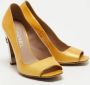 Chanel Vintage Pre-owned Leather heels Yellow Dames - Thumbnail 4