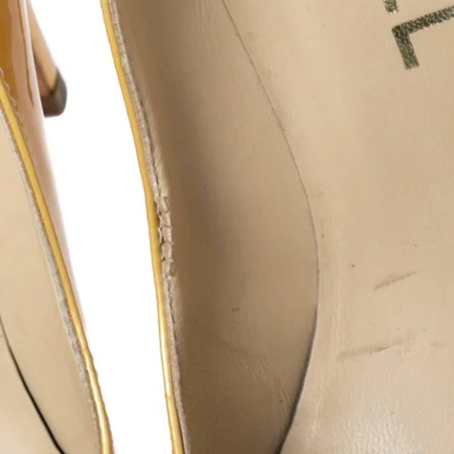 Chanel Vintage Pre-owned Leather heels Yellow Dames
