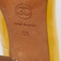 Chanel Vintage Pre-owned Leather heels Yellow Dames - Thumbnail 7