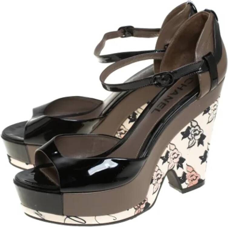 Chanel Vintage Pre-owned Leather sandals Black Dames