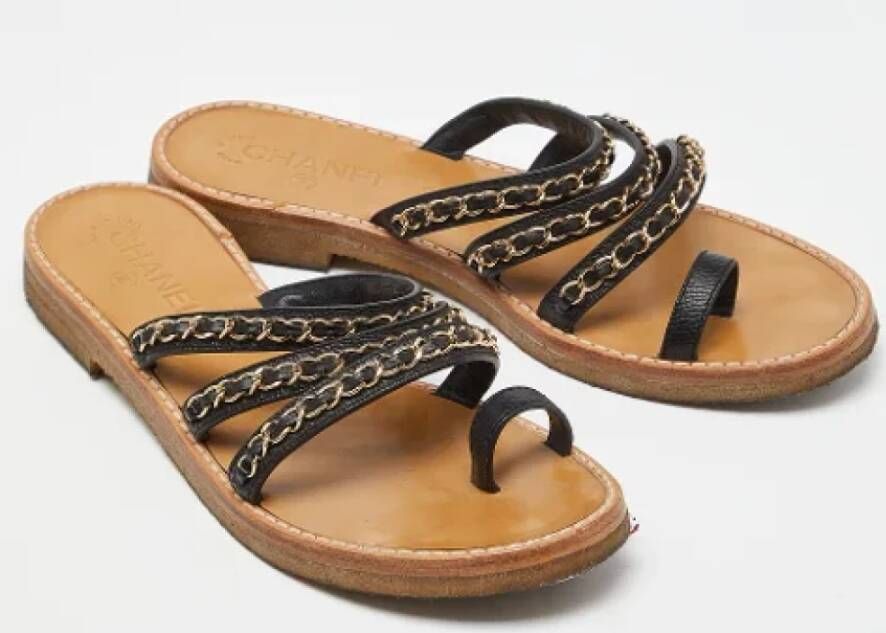 Chanel Vintage Pre-owned Leather sandals Black Dames