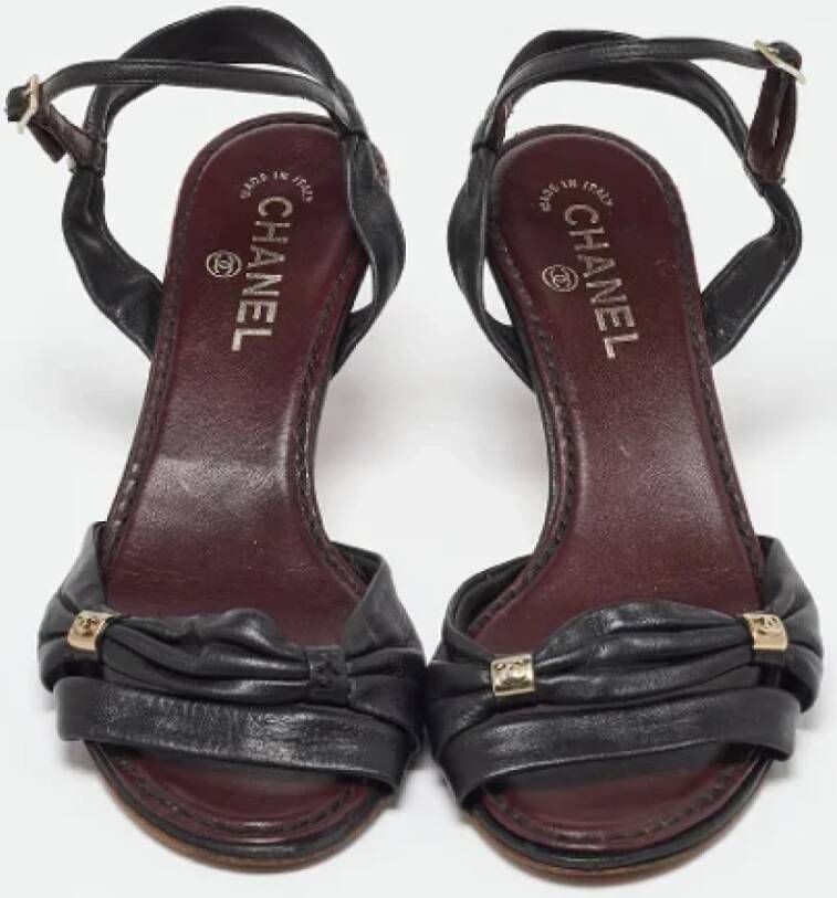 Chanel Vintage Pre-owned Leather sandals Black Dames
