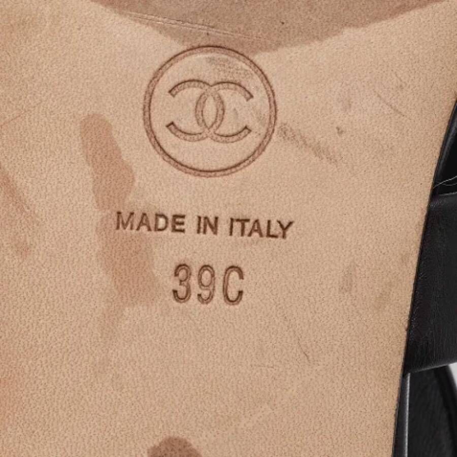 Chanel Vintage Pre-owned Leather sandals Black Dames