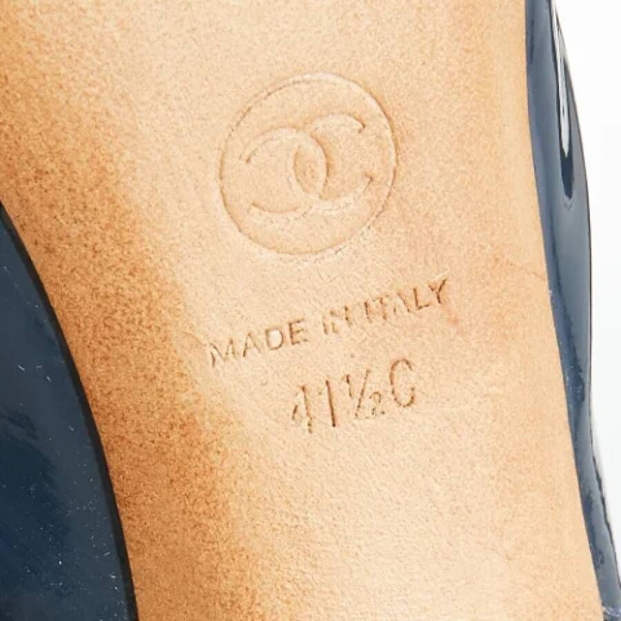 Chanel Vintage Pre-owned Leather sandals Blue Dames