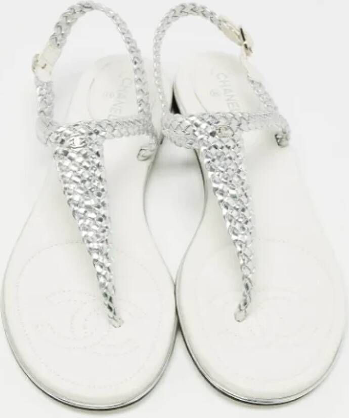 Chanel Vintage Pre-owned Leather sandals Gray Dames