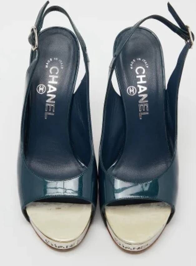 Chanel Vintage Pre-owned Leather sandals Green Dames
