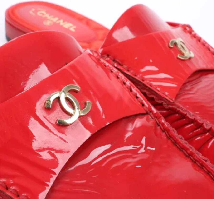 Chanel Vintage Pre-owned Leather sandals Red Dames