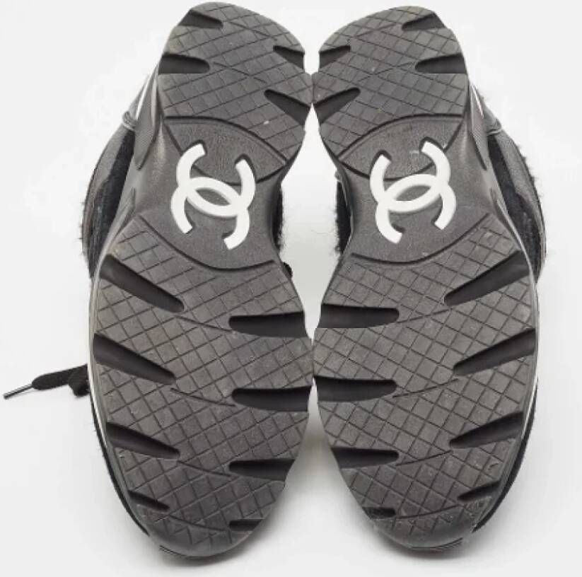Chanel Vintage Pre-owned Leather sneakers Black Dames