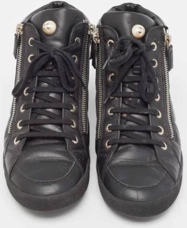 Chanel Vintage Pre-owned Leather sneakers Black Dames