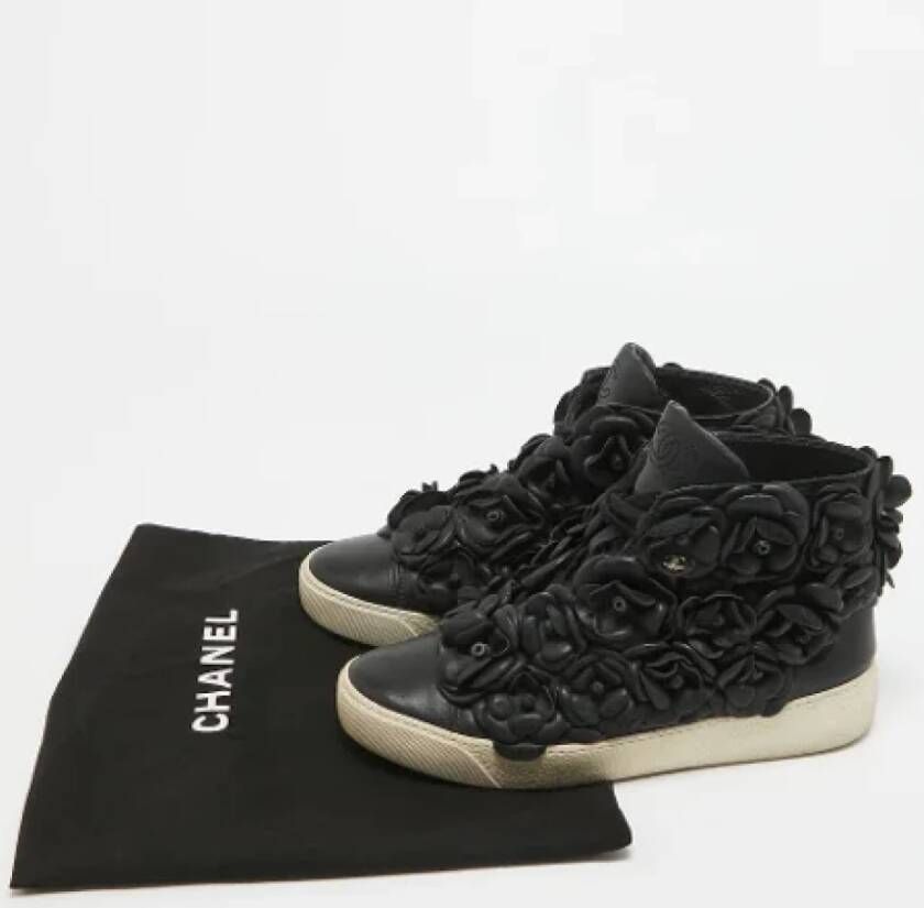 Chanel Vintage Pre-owned Leather sneakers Black Dames