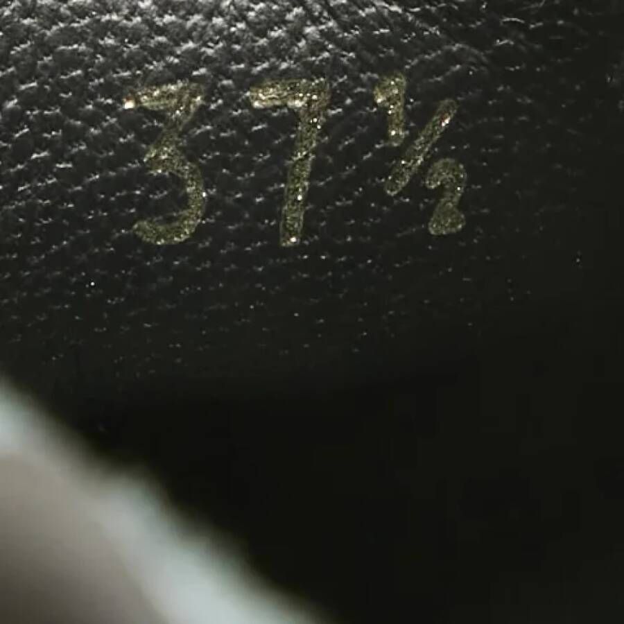 Chanel Vintage Pre-owned Leather sneakers Black Dames