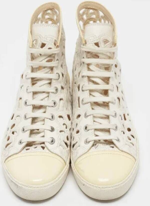 Chanel Vintage Pre-owned Leather sneakers White Dames