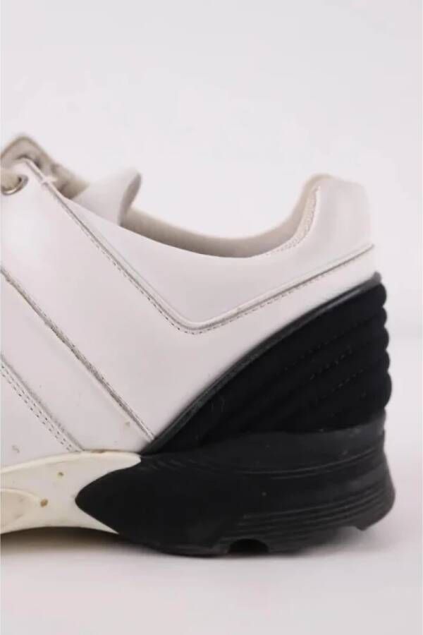 Chanel Vintage Pre-owned Leather sneakers White Dames