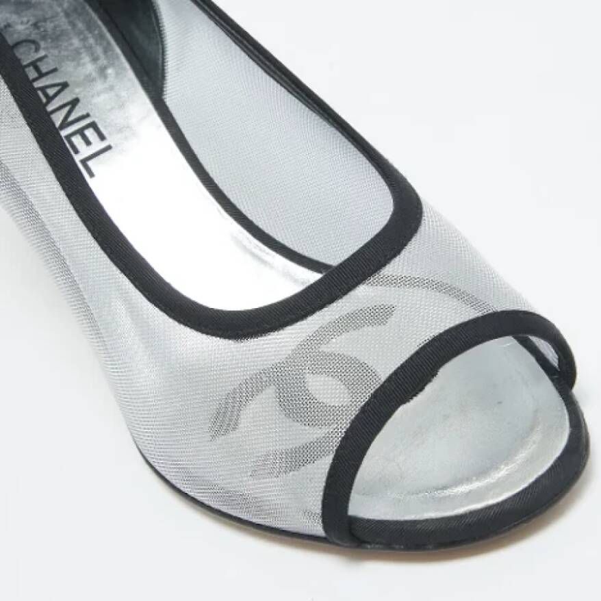 Chanel Vintage Pre-owned Mesh heels Gray Dames