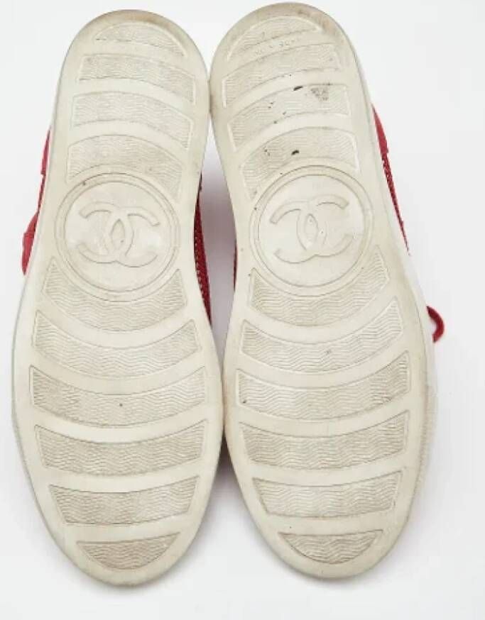 Chanel Vintage Pre-owned Mesh sneakers Red Dames
