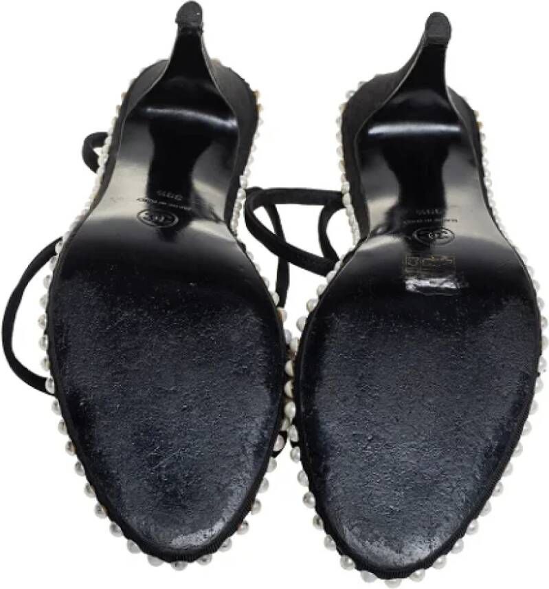 Chanel Vintage Pre-owned Satin sandals Black Dames