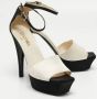 Chanel Vintage Pre-owned Satin sandals White Dames - Thumbnail 4
