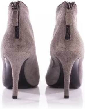 Chanel Vintage Pre-owned Suede boots Gray Dames