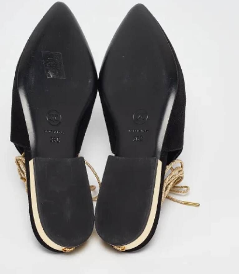 Chanel Vintage Pre-owned Suede flats Black Dames