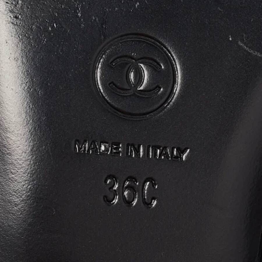 Chanel Vintage Pre-owned Suede flats Black Dames
