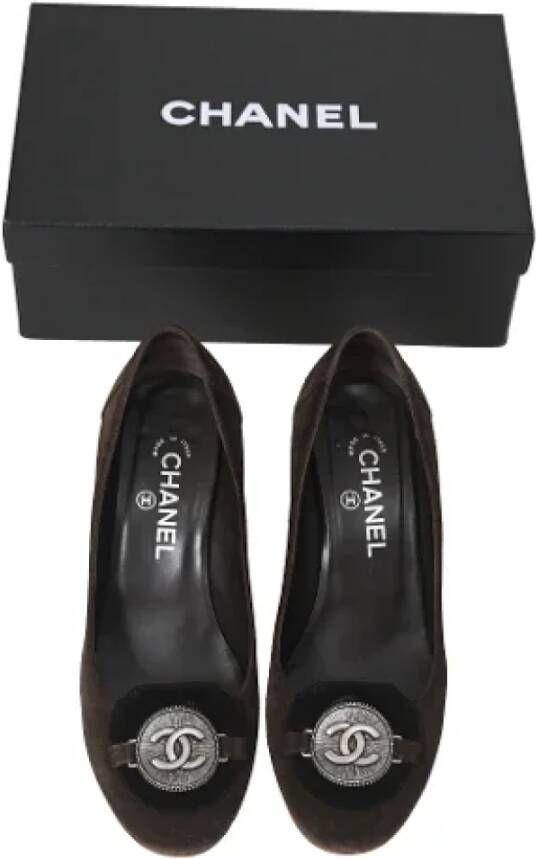 Chanel Vintage Pre-owned Suede heels Brown Dames