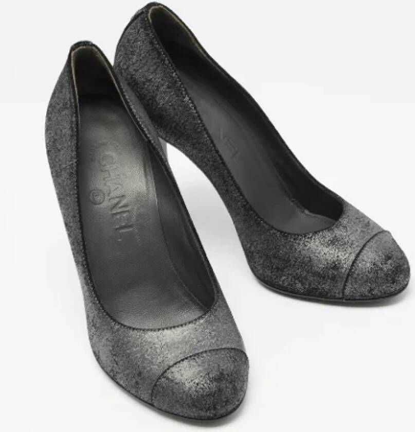 Chanel Vintage Pre-owned Suede heels Gray Dames